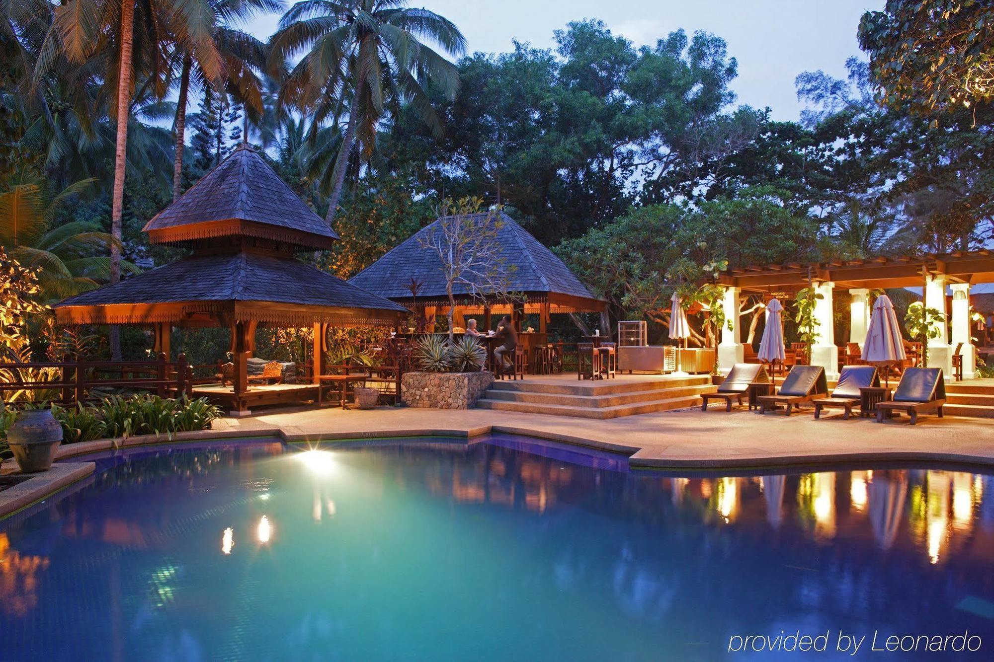 Tanjong Jara Resort, Terengganu - A Small Luxury Hotels Of The World Dungun Eksteriør billede The swimming pool at the resort